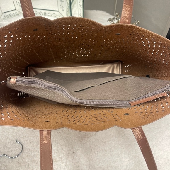 Stella & Dot Vegan Leather Rose Gold Tote  Bag Silver Hardware Marseilles - Picture 5 of 5